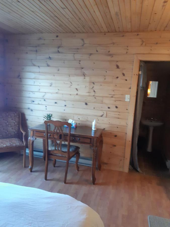 Auberge Ma Maison Sainte-Melanie Ngoại thất bức ảnh